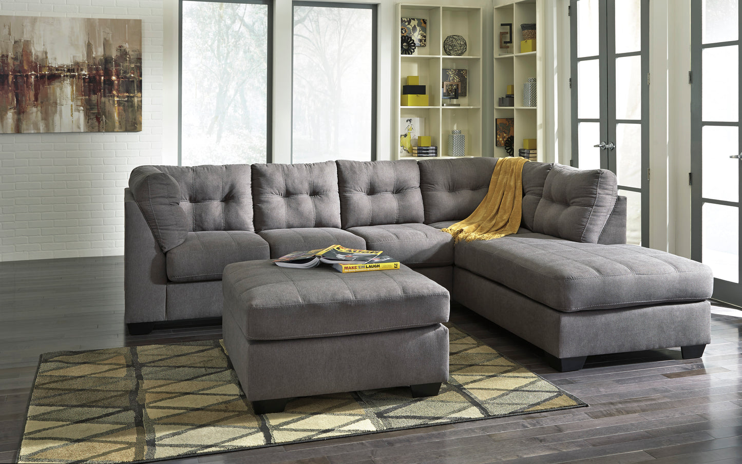 Maier 2-Piece Sectional with Chaise - Grey